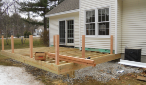 deck construction in Toronto