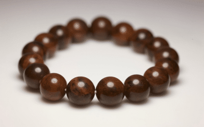 5 Ways to Pair a Brown Bead Bracelet with Your Outfits