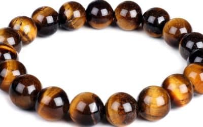 Styling Tips for a Tiger’s Eye Bracelet